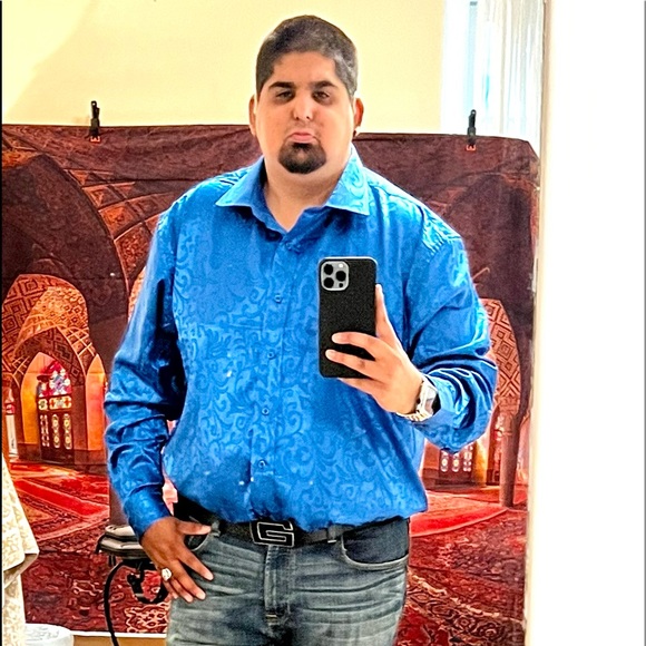 Meet your Posher, Sinan - Picture 1 of 5